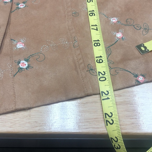 Dressbarn size 6 button down - Picture 11 of 13